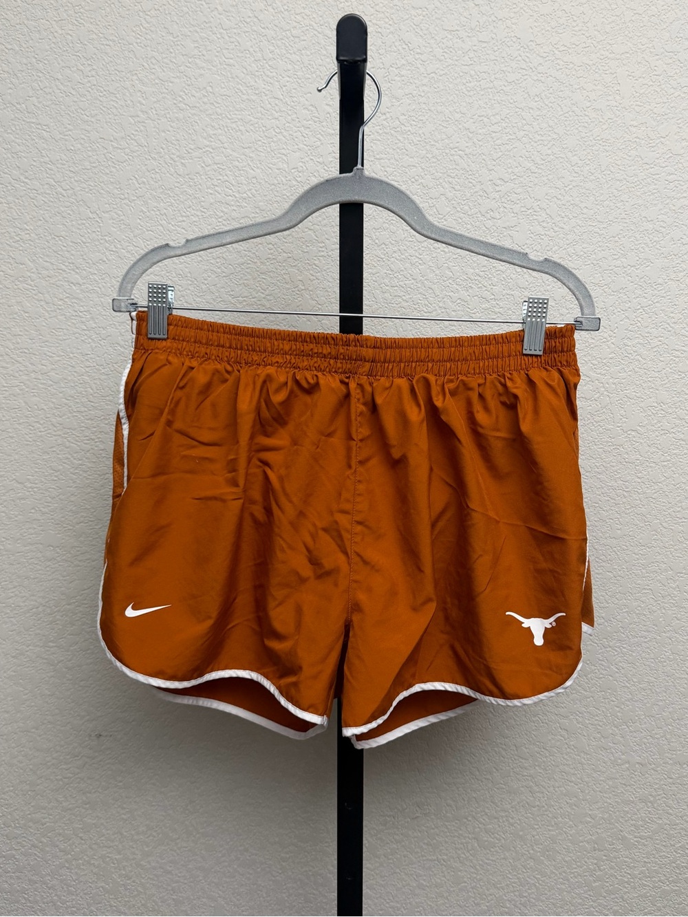 Nike | Women’s Burnt Orange Texas Longhorns Tempo Performanice Athletic Shorts